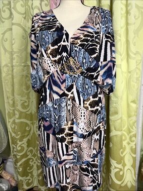 Mixed Animal-Print V-Neck Tunic Dress in Blue, Black & Pink